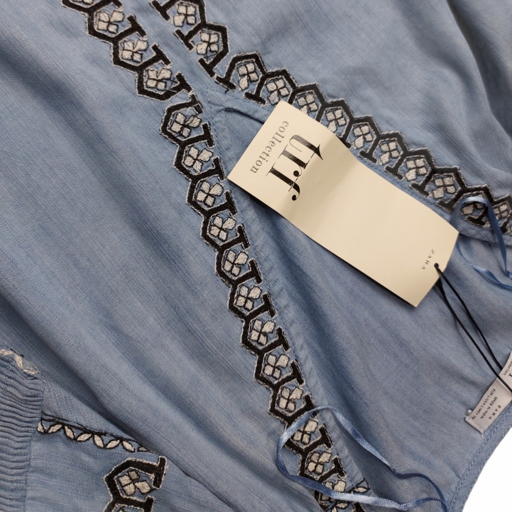 Light Blue Embroidered V-Neck Women's Top - Picture 4 of 13